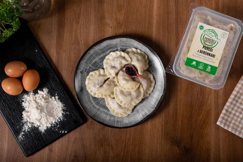 Orkiszowe pierożki z borówkami (1 kg)